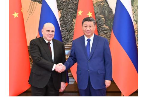 习近平会见俄罗斯总理米舒斯京