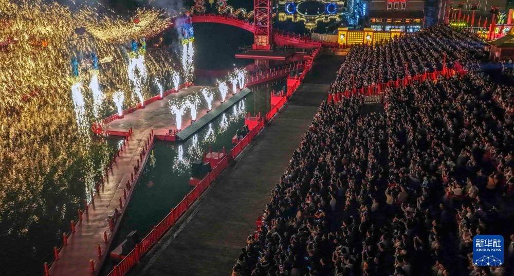 2025��ȫ��Ӫҵ���ݳ�Ʊ�����볬616��Ԫ